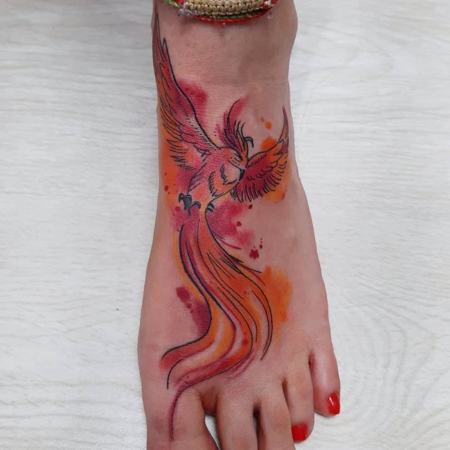 tattoo feminin colore 14