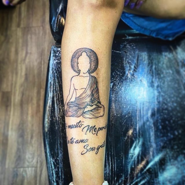 tattoo feminin de bouddha 20
