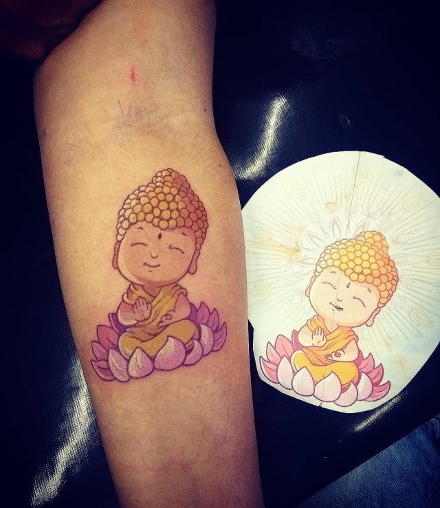 tattoo feminin de bouddha 35
