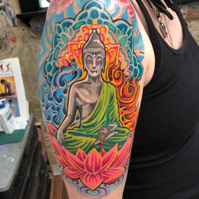tattoo feminin de bouddha 64