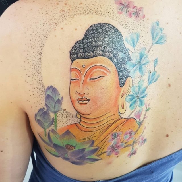 tattoo feminin de bouddha 66