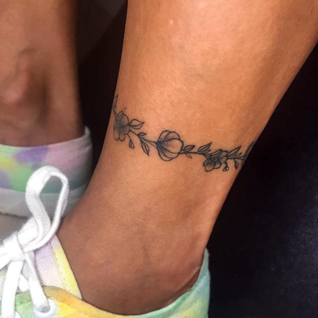 tattoo feminin de bracelet de cheville 03