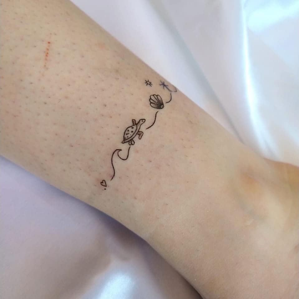 tattoo feminin de bracelet de cheville 20