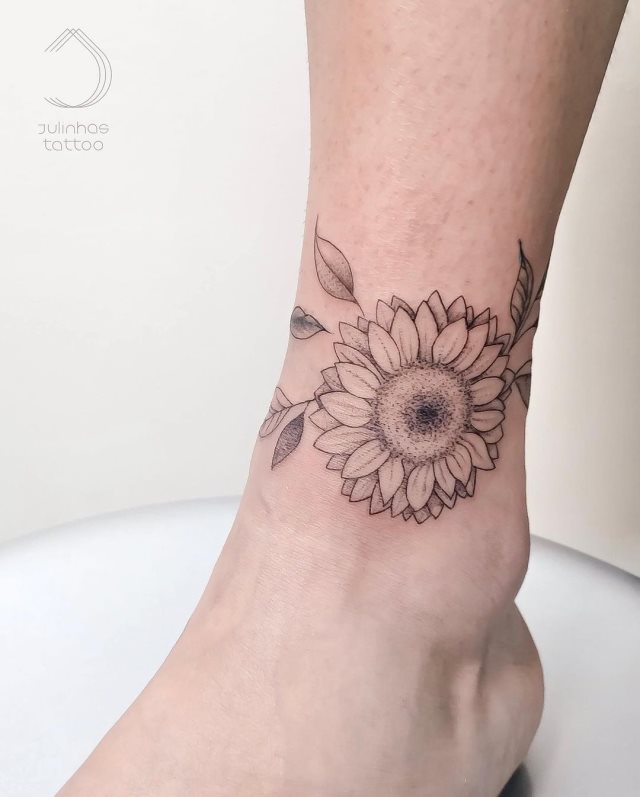 tattoo feminin de bracelet de cheville 31
