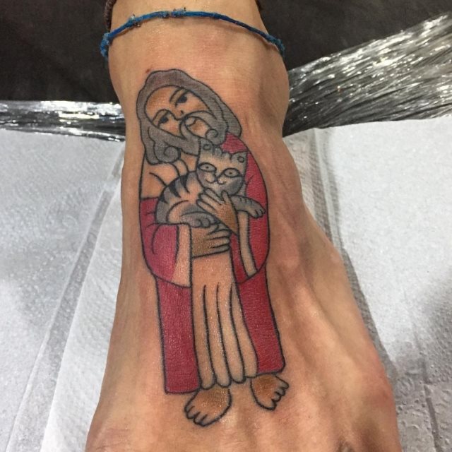 tattoo feminin de jesus christ 60
