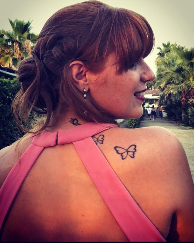 tattoo feminin de papillon 155