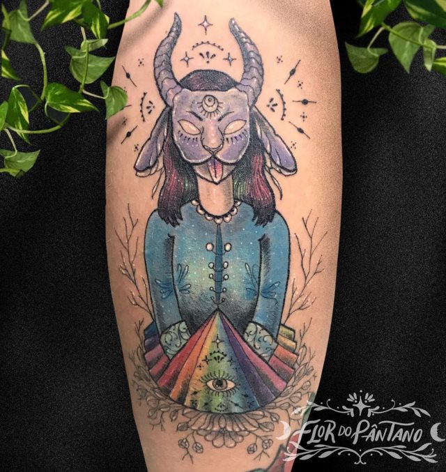 tattoo feminin de sorciere 39