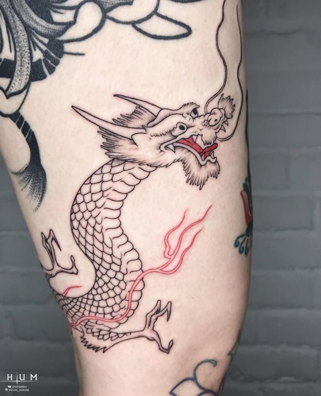 tattoo feminin dragon 11