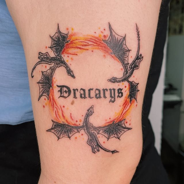 tattoo feminin dragon 16
