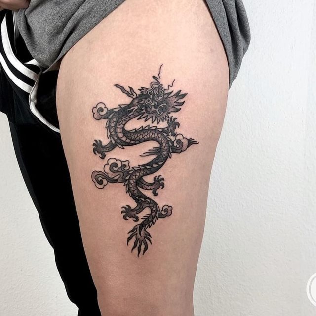 tattoo feminin dragon 51