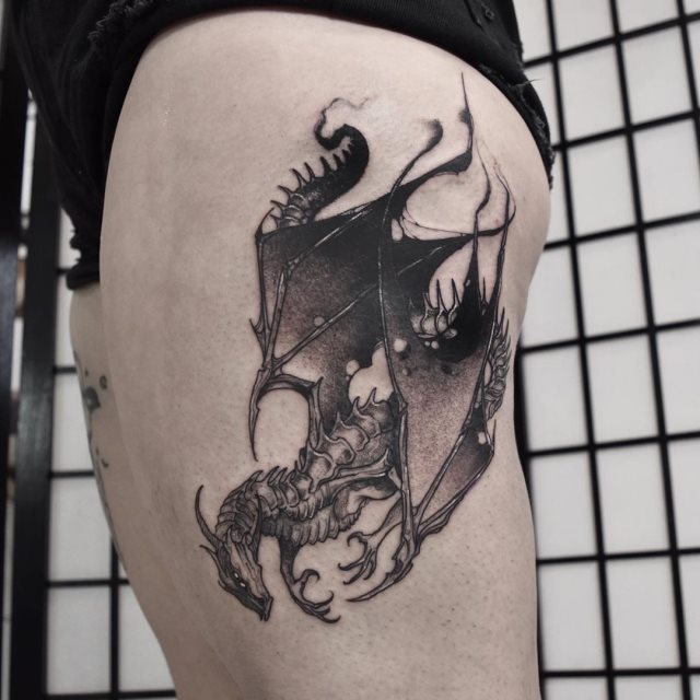 tattoo feminin dragon 65