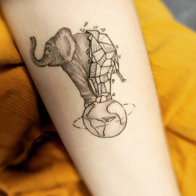 tattoo feminin elephant 10