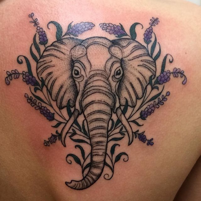 tattoo feminin elephant 30