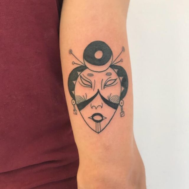 tattoo feminin geisha 27