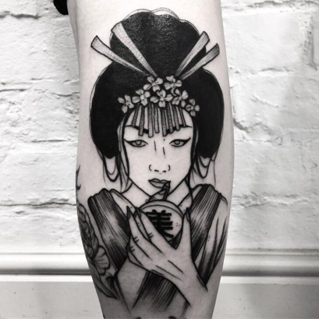 tattoo feminin geisha 57