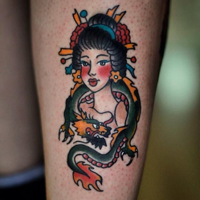 tattoo feminin geisha 59