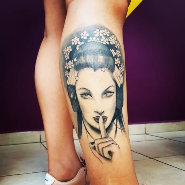 tattoo feminin geisha 71