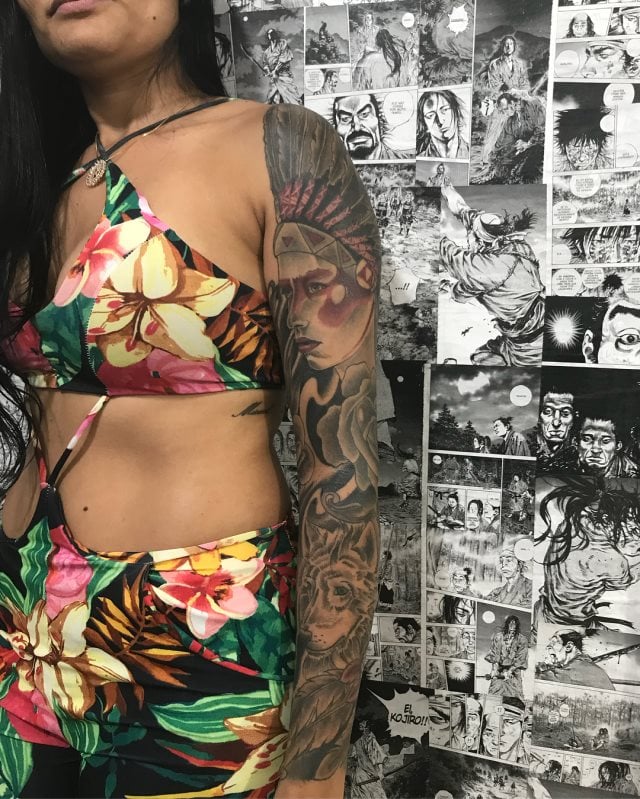 tattoo feminin indigenes 33