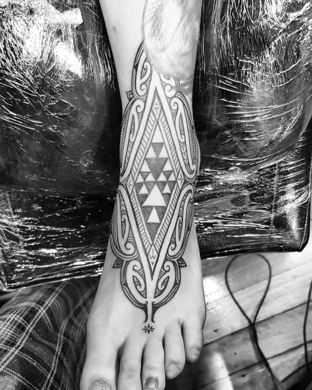 tattoo feminin indigenes 65