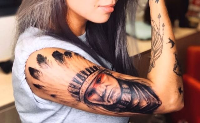 tattoo feminin indigenes 81