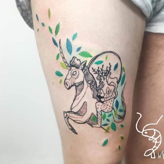 tattoo feminin licorne 18