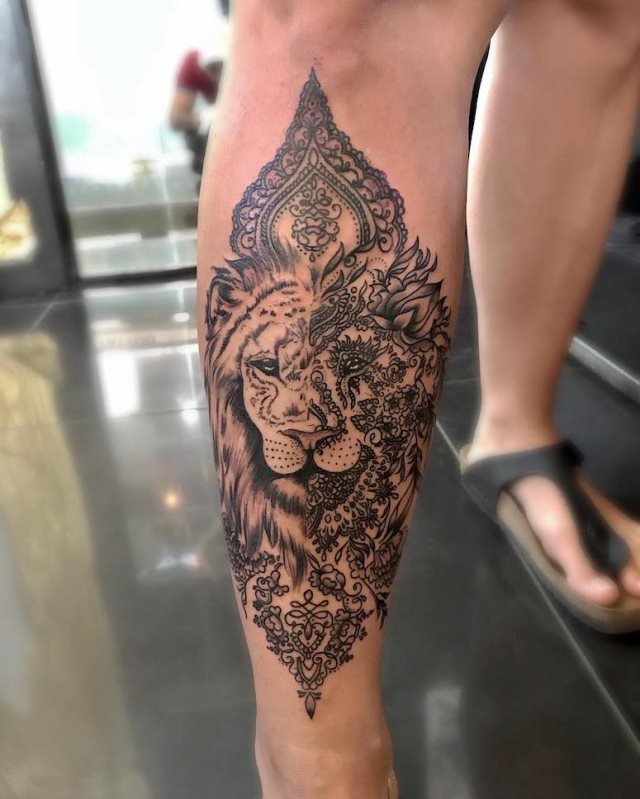 tattoo feminin lion 05