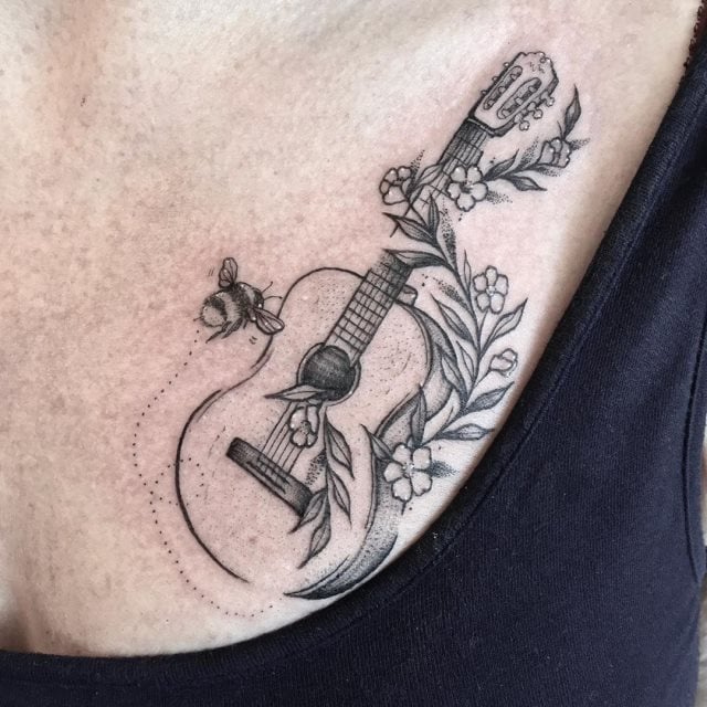 tattoo feminin musicale 46