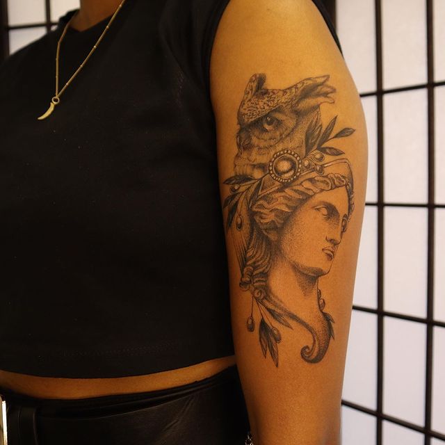 tattoo feminin mythologie grecque 07