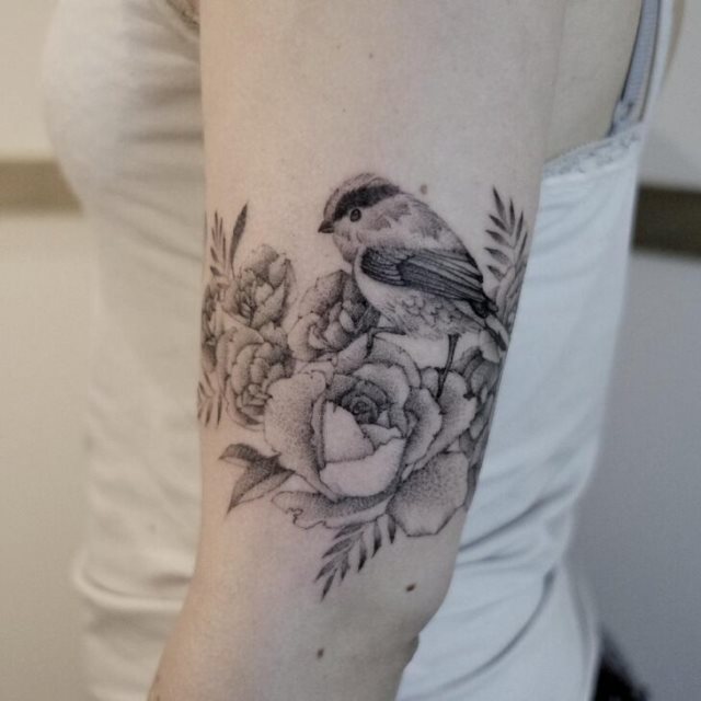 tattoo feminin oiseau 09