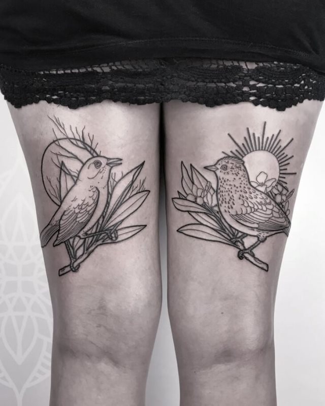 tattoo feminin oiseau 33