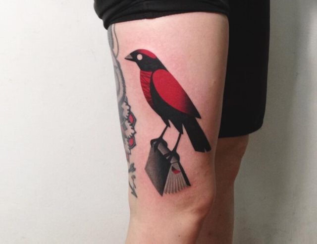 tattoo feminin oiseau 45