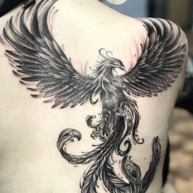 tattoo feminin phoenix 06
