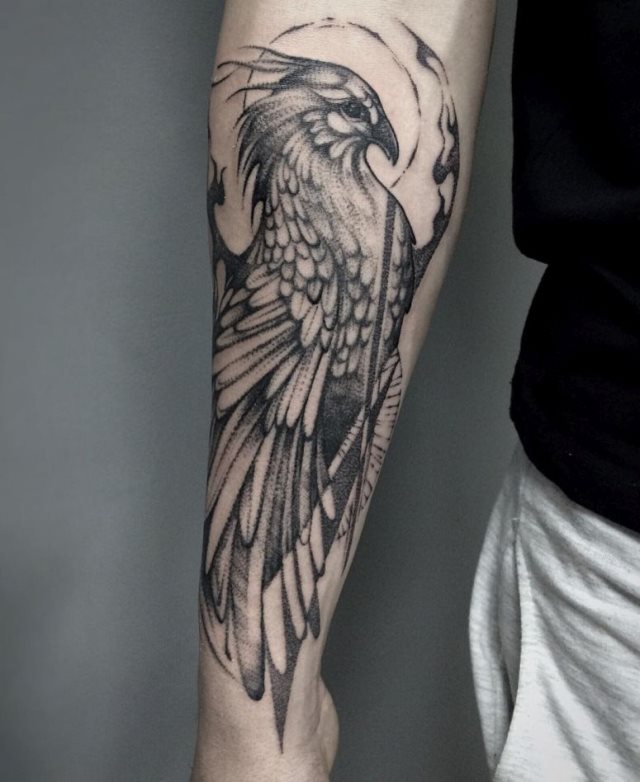 tattoo feminin phoenix 11
