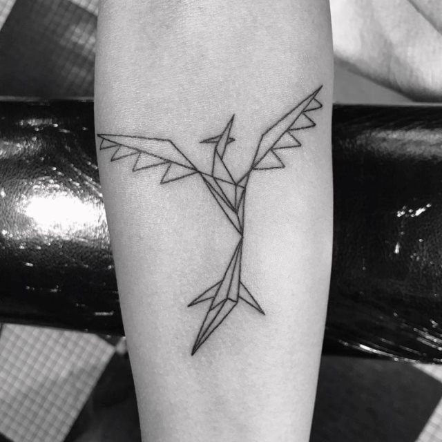 tattoo feminin phoenix 13