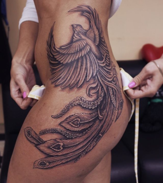 tattoo feminin phoenix 24