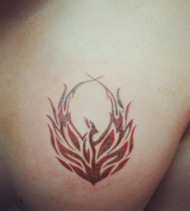 tattoo feminin phoenix 32