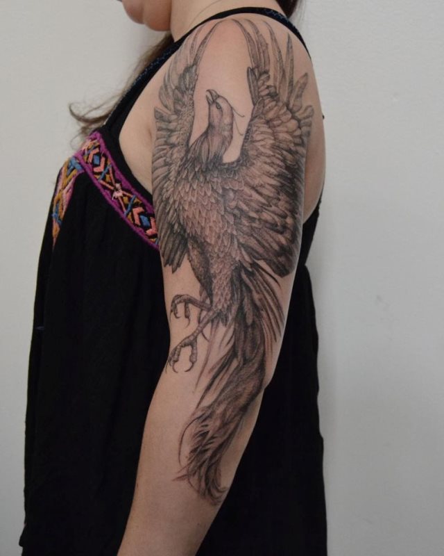 tattoo feminin phoenix 36