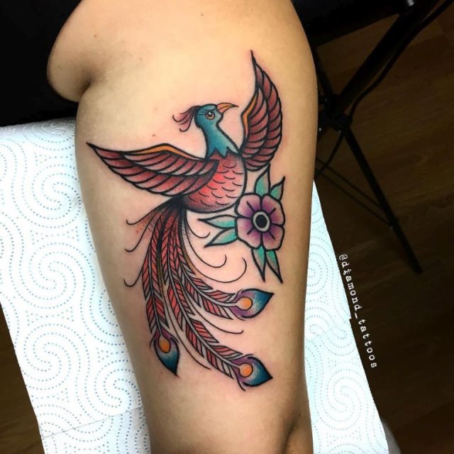 tattoo feminin phoenix 42