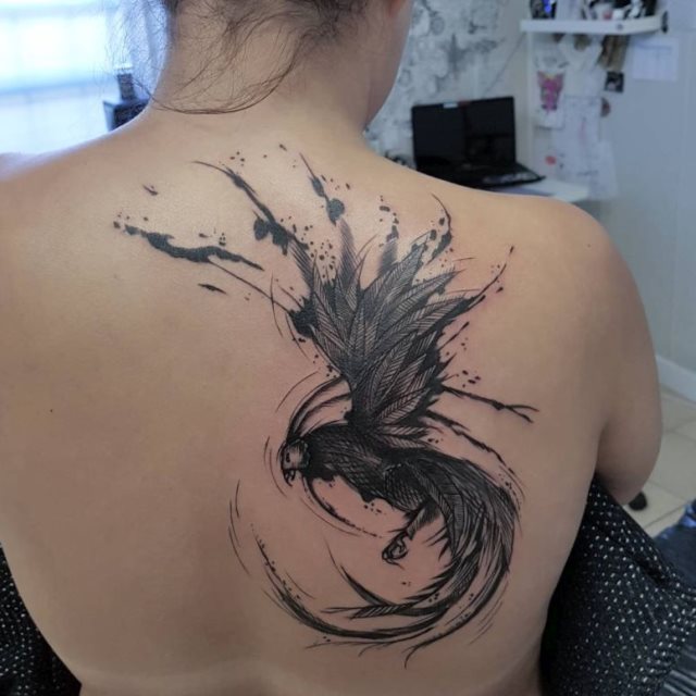 tattoo feminin phoenix 45
