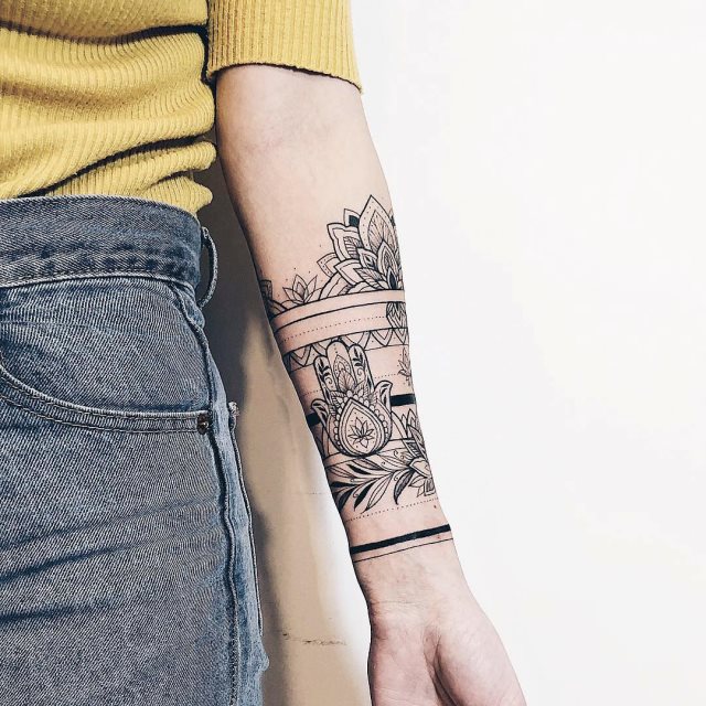 tattoo feminin pour bras 114