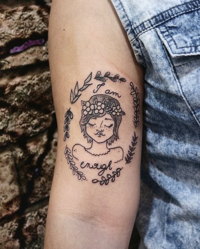 tattoo feminin pour bras 144