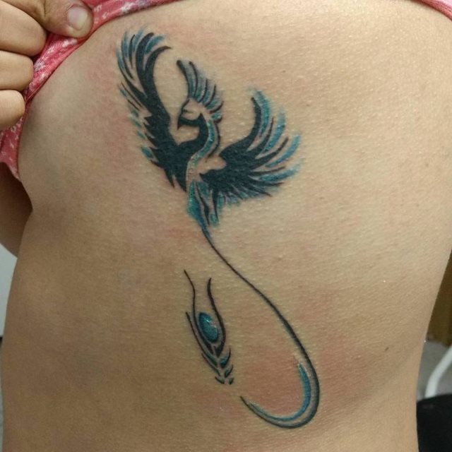 tattoo feminin pour cotes 37