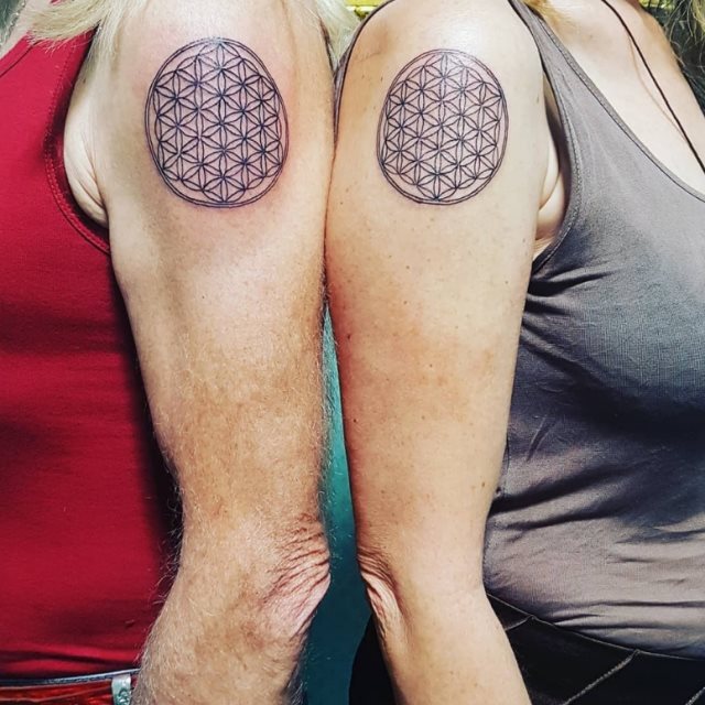 tattoo feminin pour couple 13