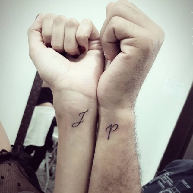 tattoo feminin pour couple 46