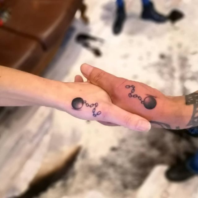 tattoo feminin pour couple 60