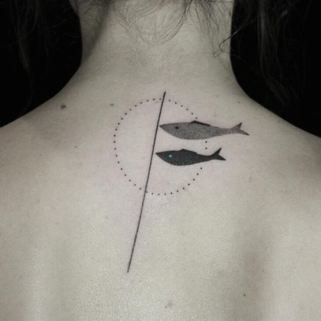 tattoo feminin pour dos 31