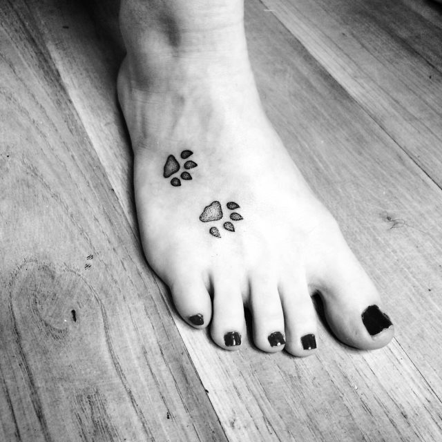 tattoo feminin pour pied 04