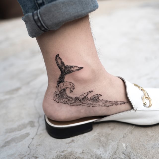 tattoo feminin pour pied 77