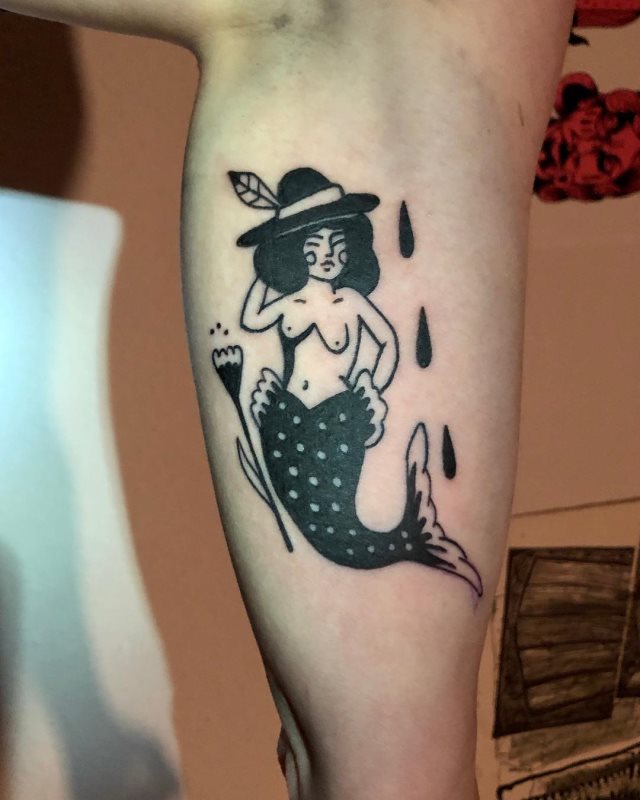 tattoo feminin sirene 26