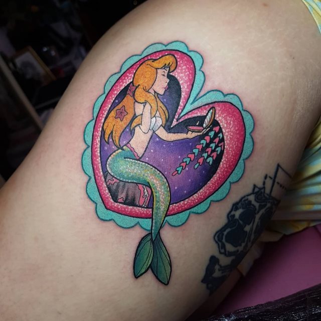 tattoo feminin sirene 42